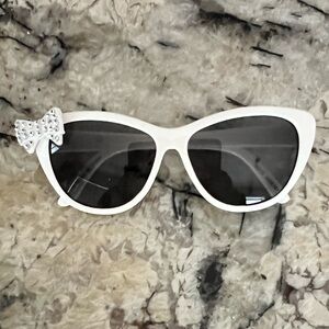 Build a bear white sunglasses